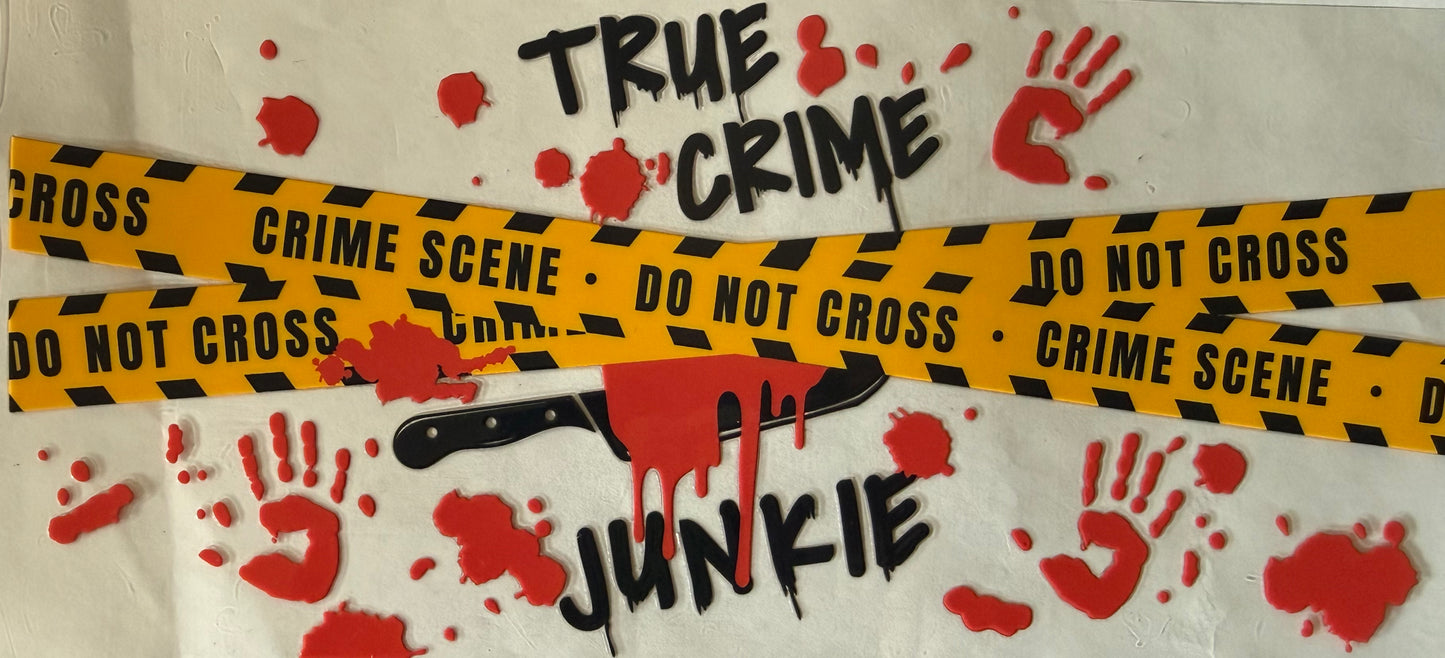 1020 TRUE CRIME JUNKIE