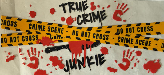 1020 TRUE CRIME JUNKIE