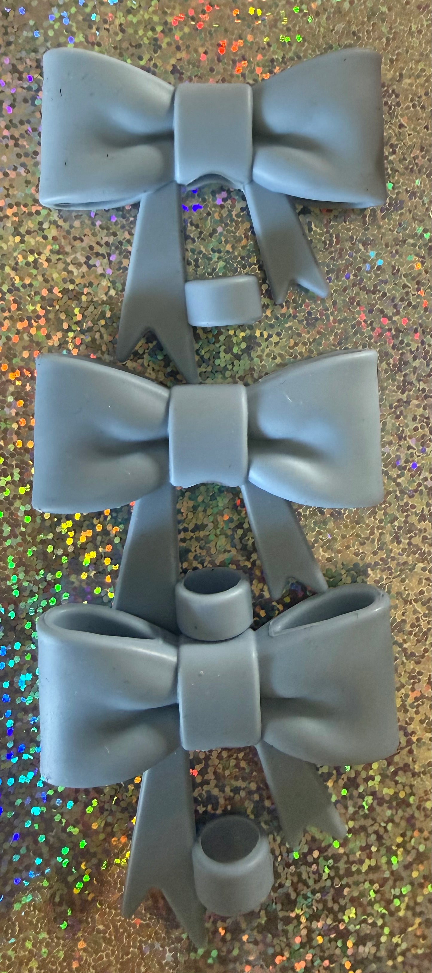 SILICONE BOW STRAW TOPPER