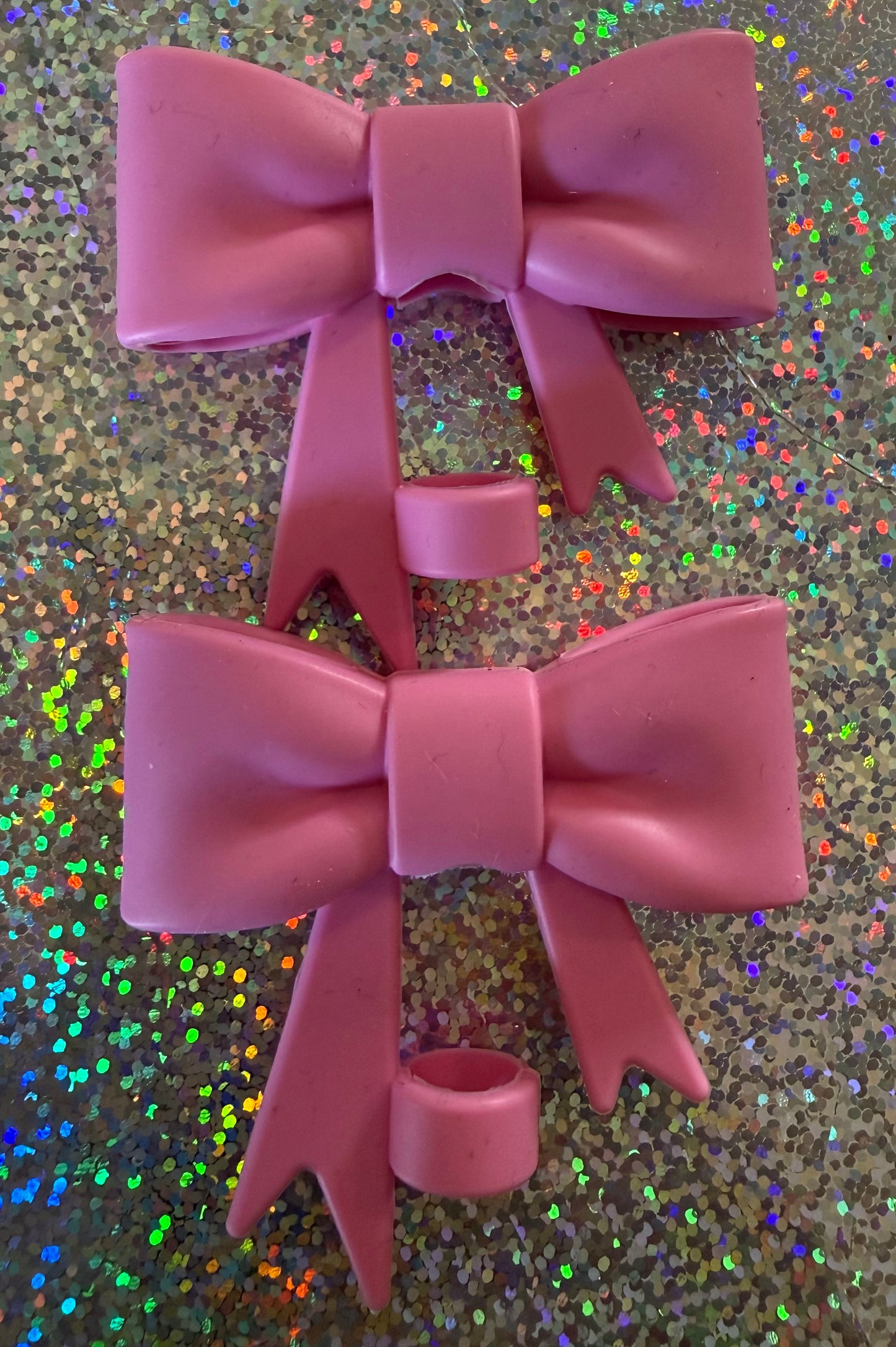 SILICONE BOW STRAW TOPPER