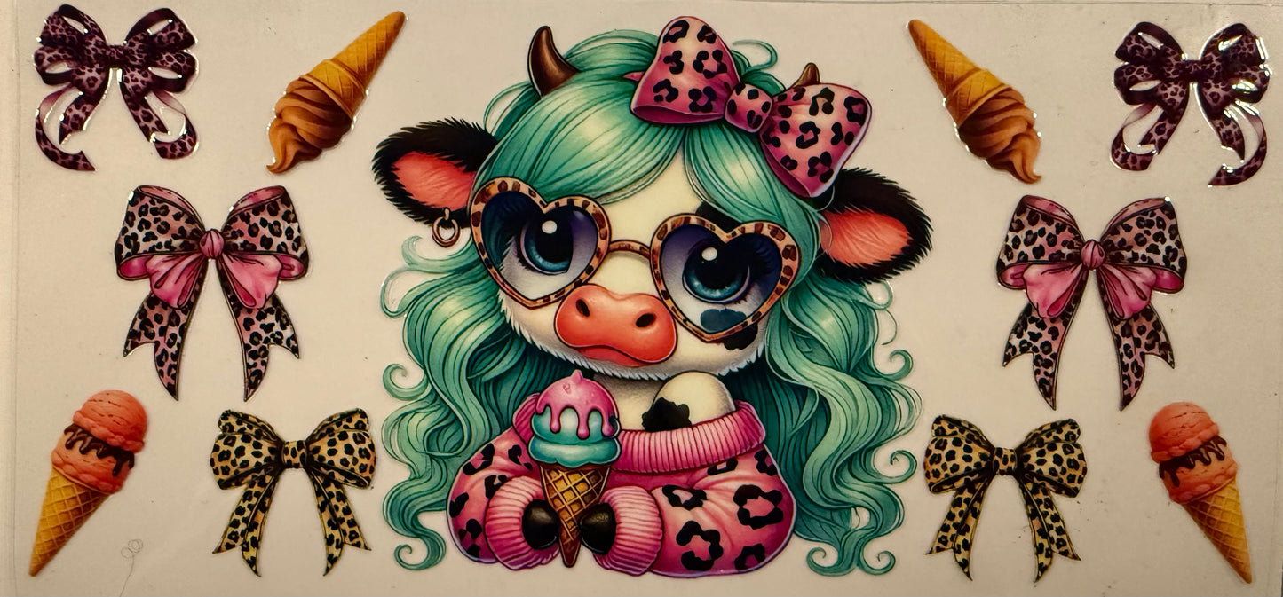 960 Cow W/Green Hair Wrap