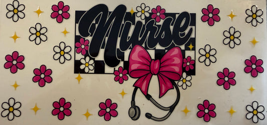 968 Nurse w/Pink & White Daisies Wrap